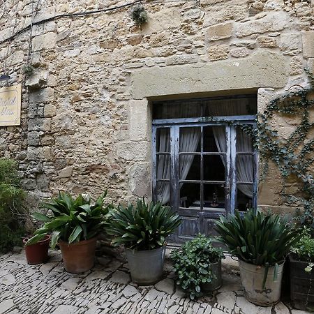 Hostal Blau Peratallada Exterior foto