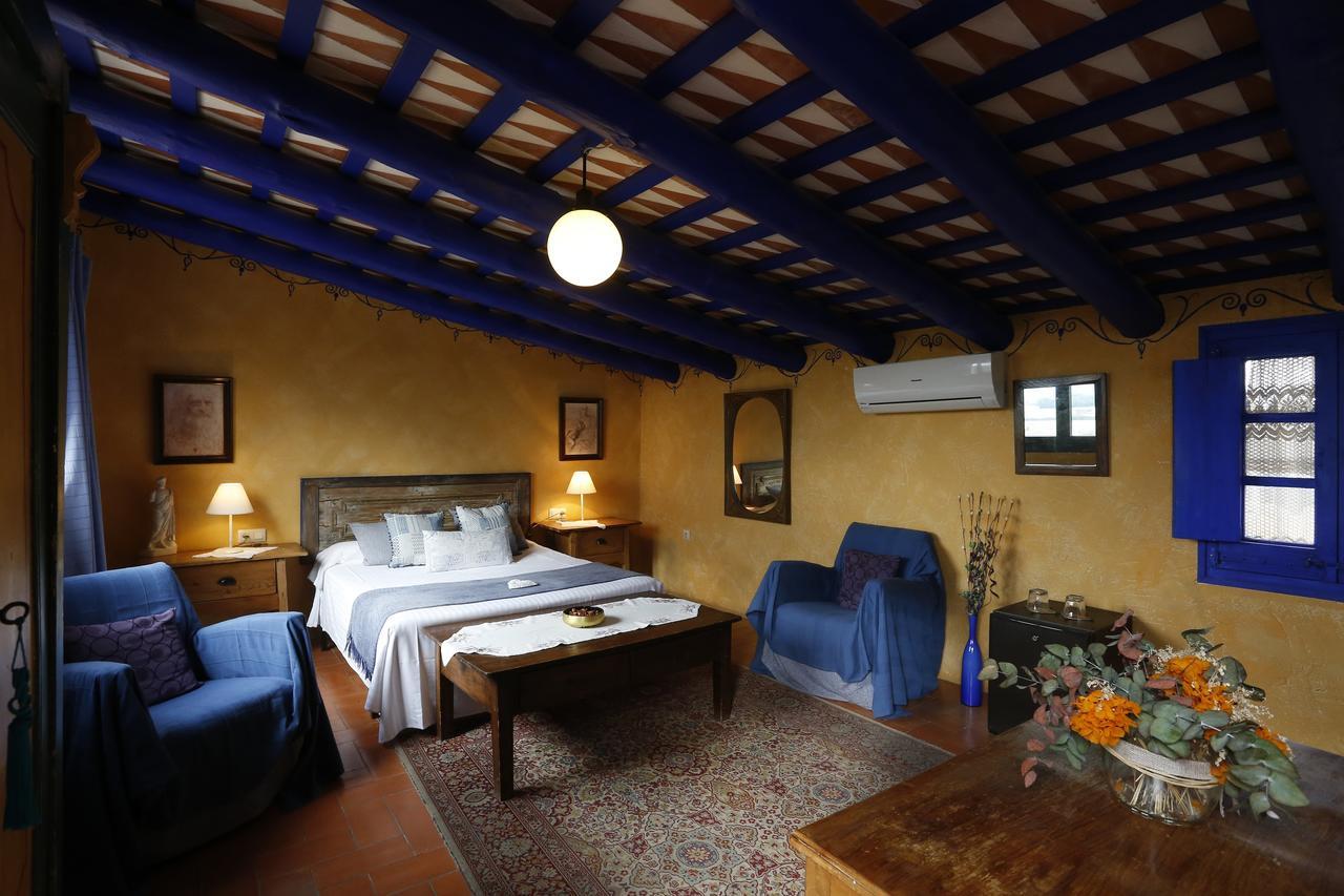 Hostal Blau Peratallada Exterior foto